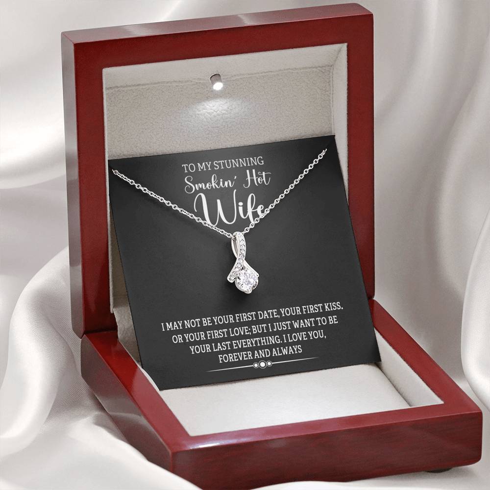 Jewelry To My Stunning Smokin Hot Wife I Love You Alluring Beauty Pendant