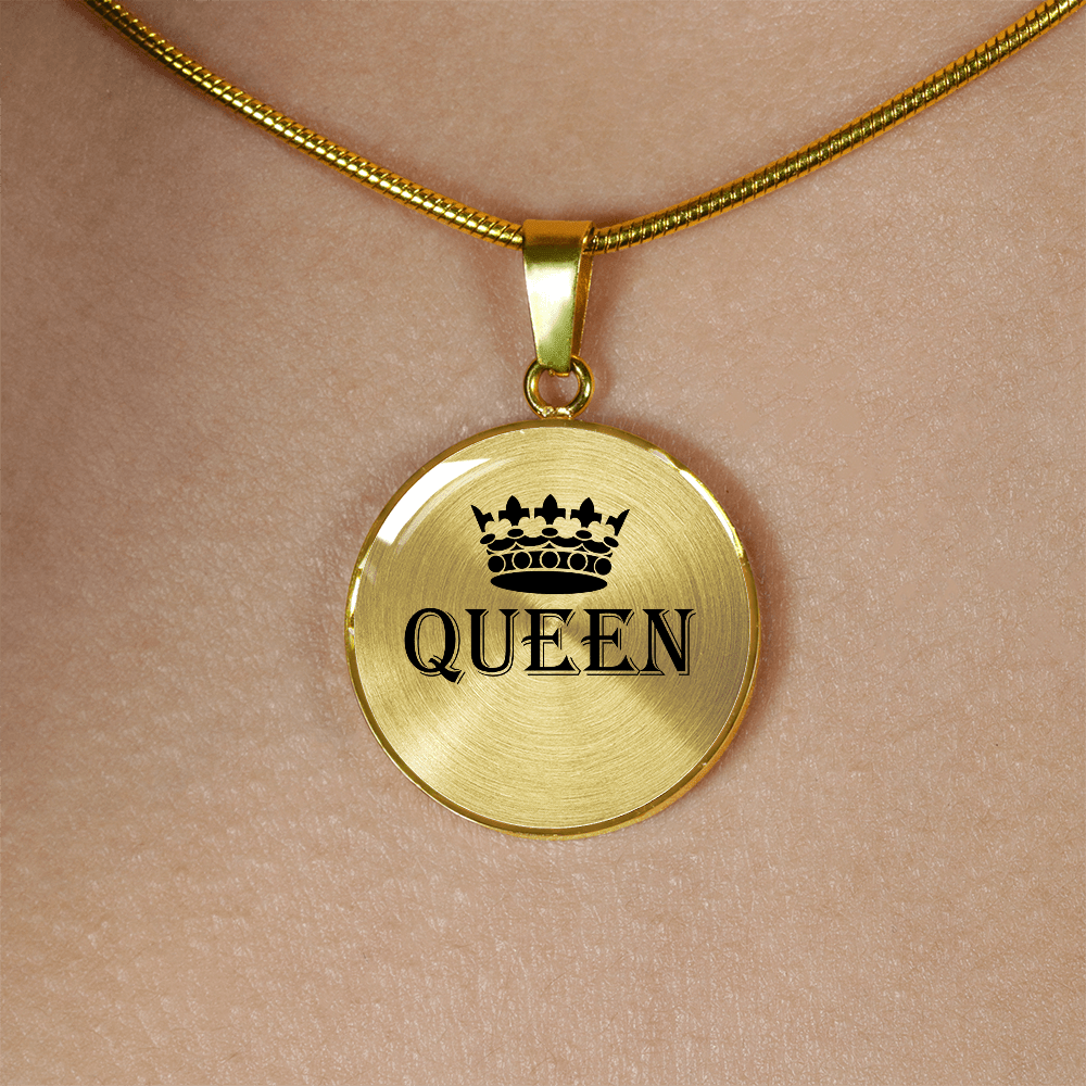 Luxury Round Shaped Adjustable QUEEN Necklace