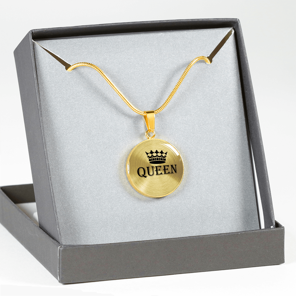 Luxury Round Shaped Adjustable QUEEN Necklace